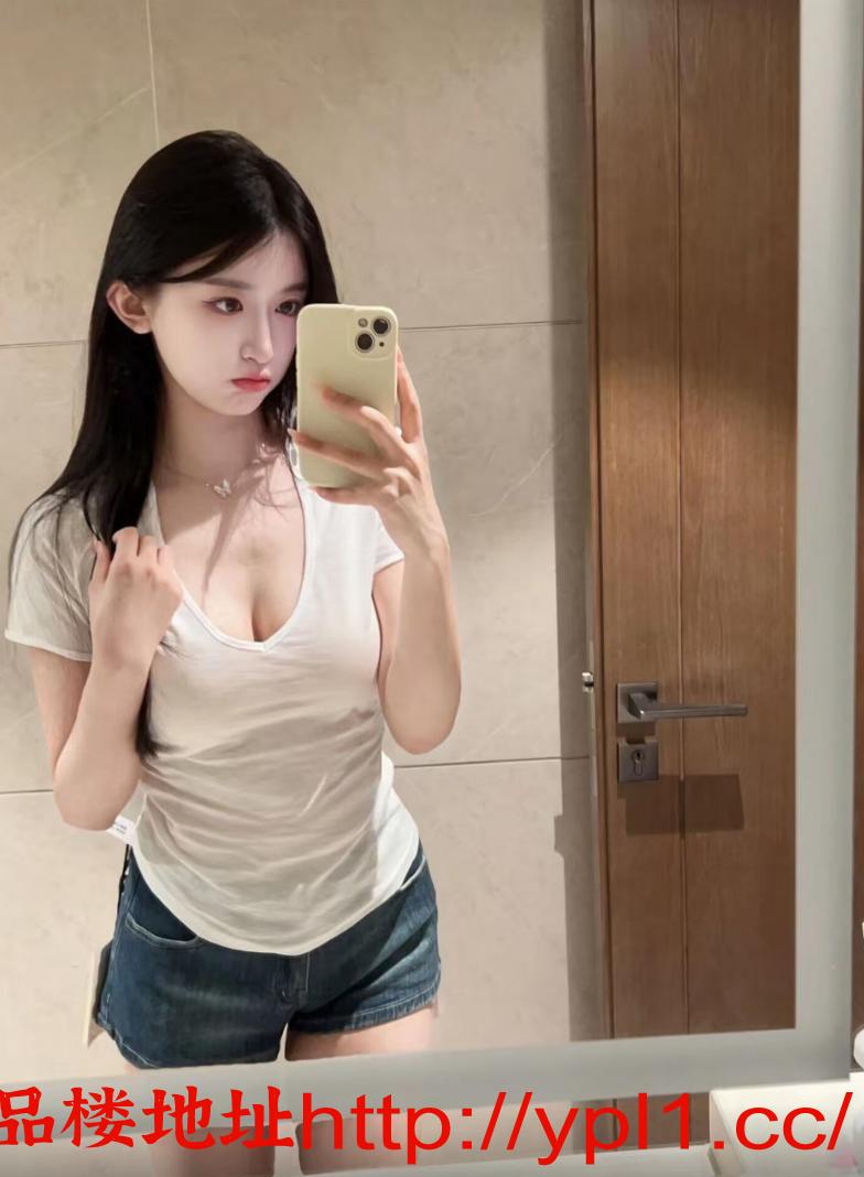 皮肤白嫩纯天然大奶情绪价值拉满