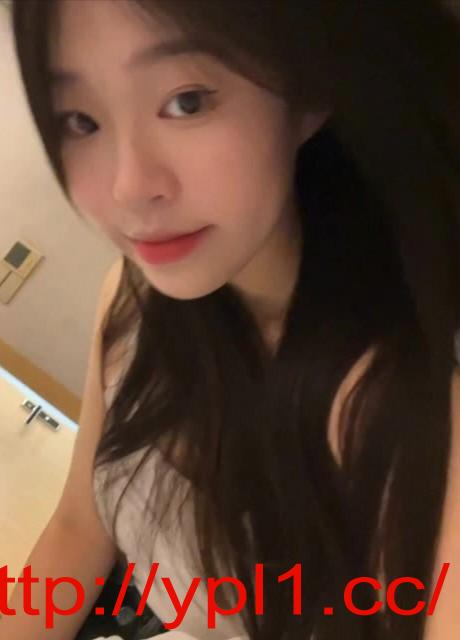 小妹又骚又欲 给人一种初恋的感觉