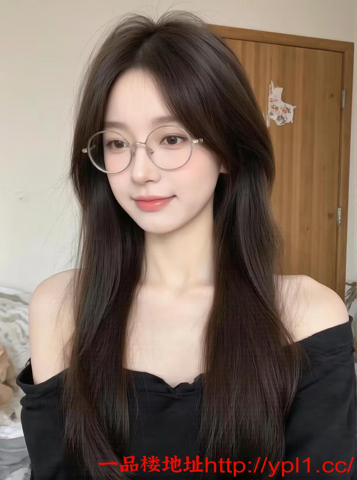 极品真实妹被迫下水(可外出）