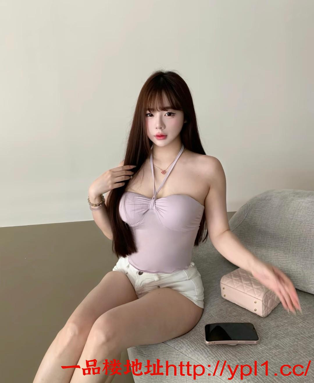 小穴粉嫩 颜值担当，敏感体质.丰满B紧水又多