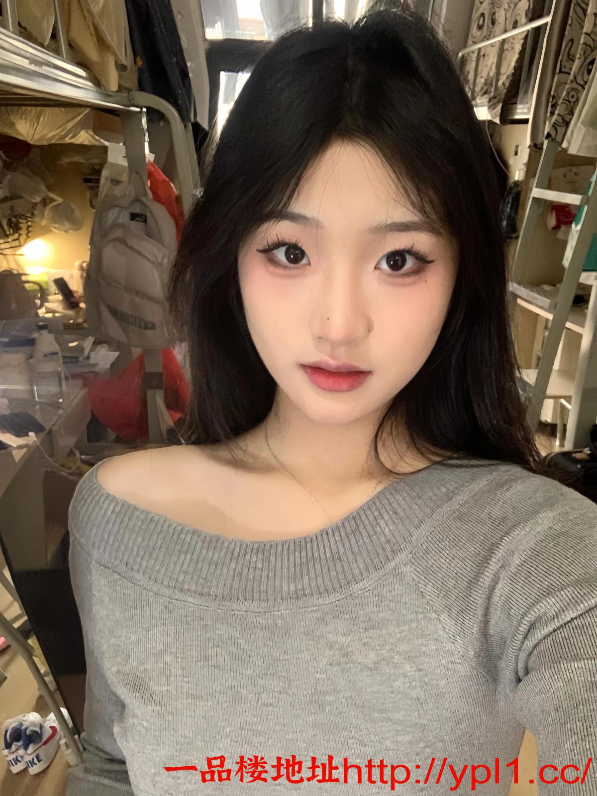 身材好苗条大二琪琪