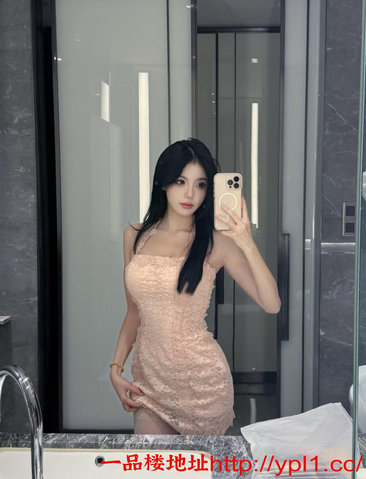 二刷极品反差口活一流逼紧多水清纯粉穴嫩妹