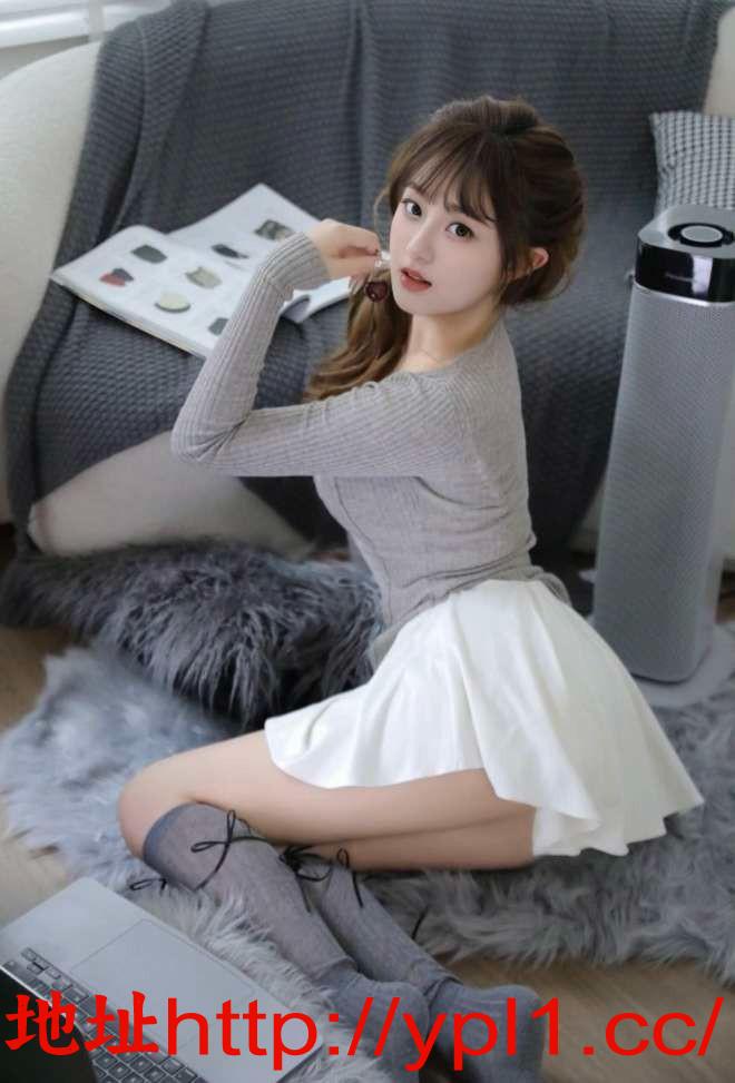 紧致水润甜美嫩妹