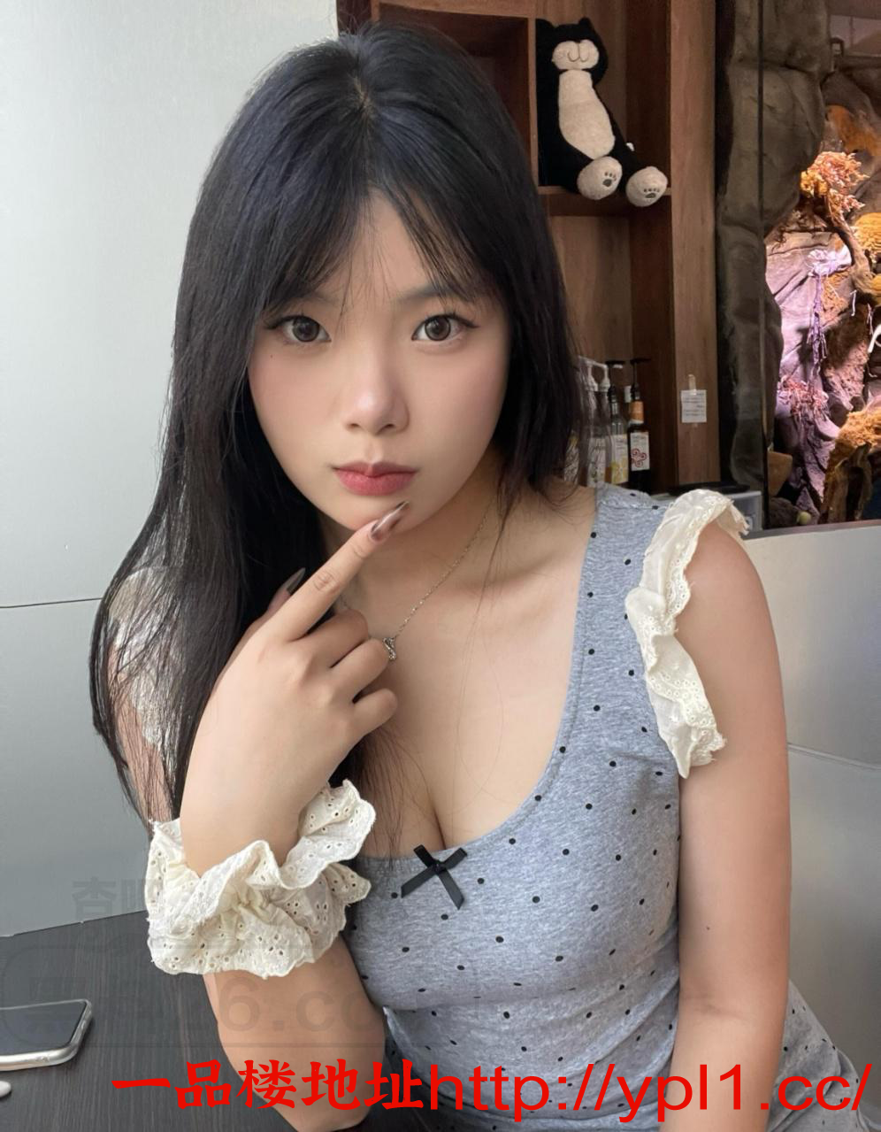 一个极品妹妹，逼紧水多，叫床杠杠的！