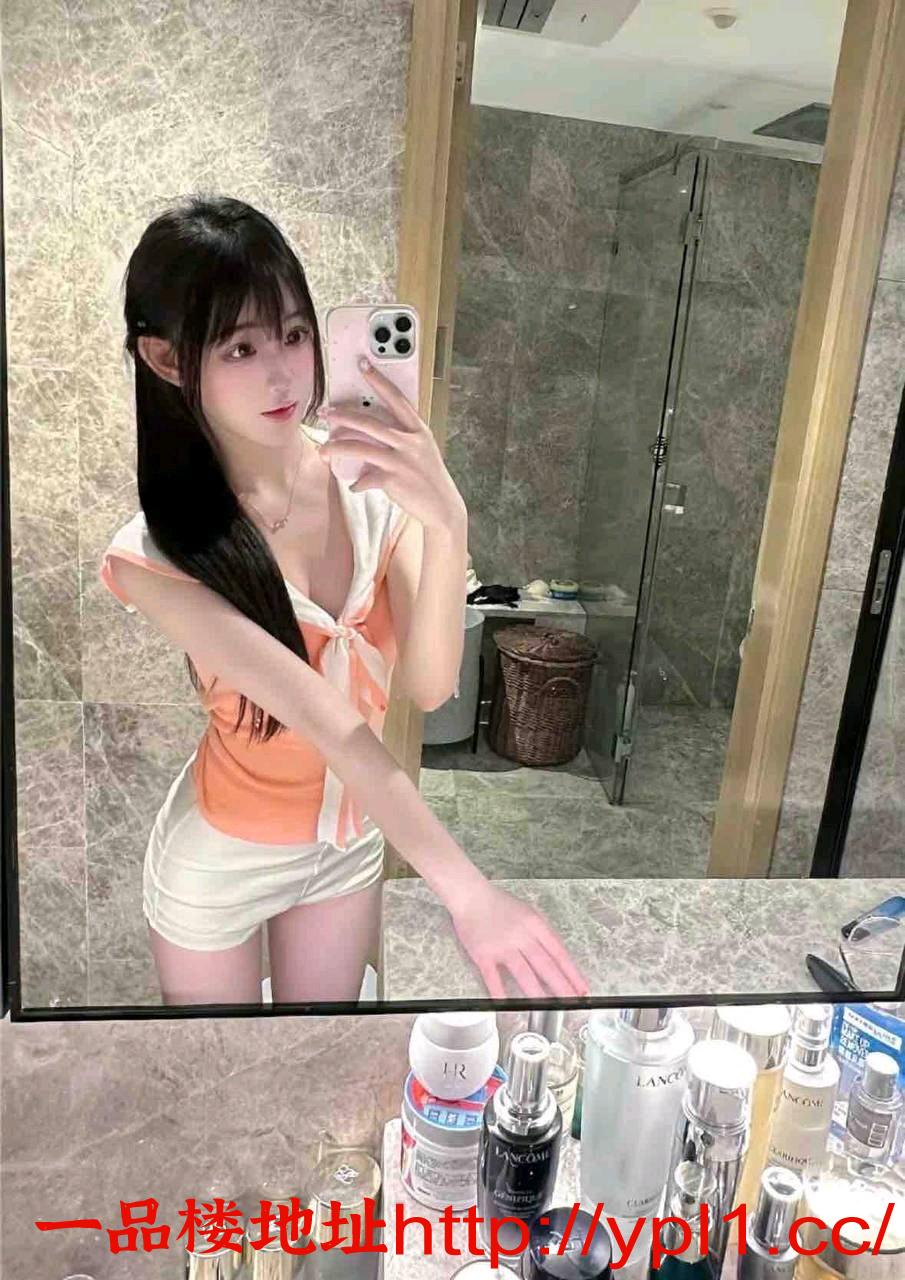 已体验区女友感十足的小姐姐