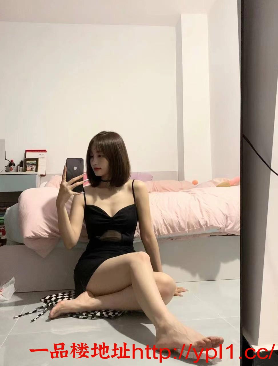 妹子嫩穴呻吟声销魂