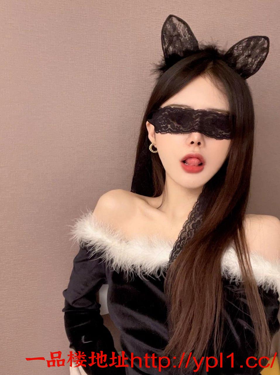 杏花岭区黑丝制服诱惑 眼神很勾引人 插的很爽她高潮很快