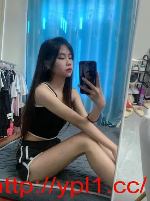 城西热情辣妹逼紧会夹