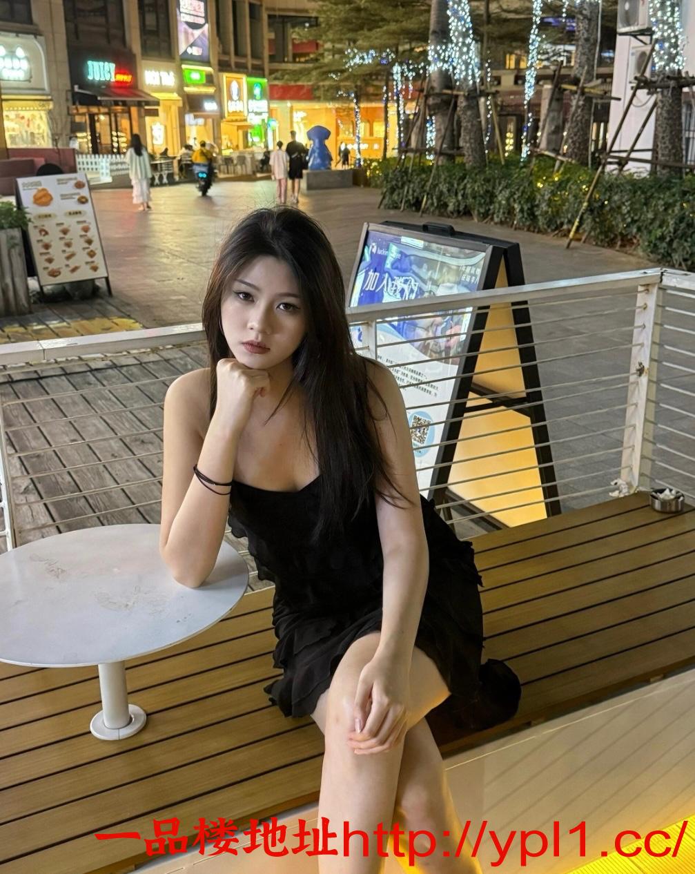 极品幼教老师粉嫩白虎鲍鱼