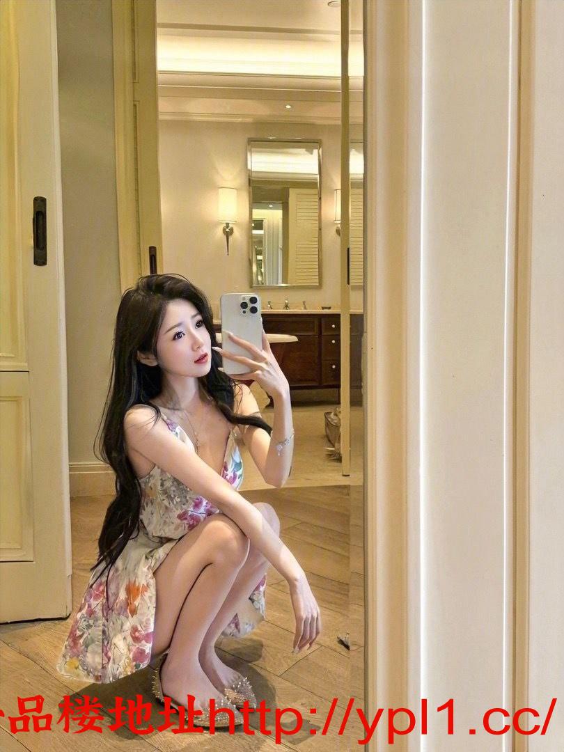 性感诱惑美乳大奶姐姐