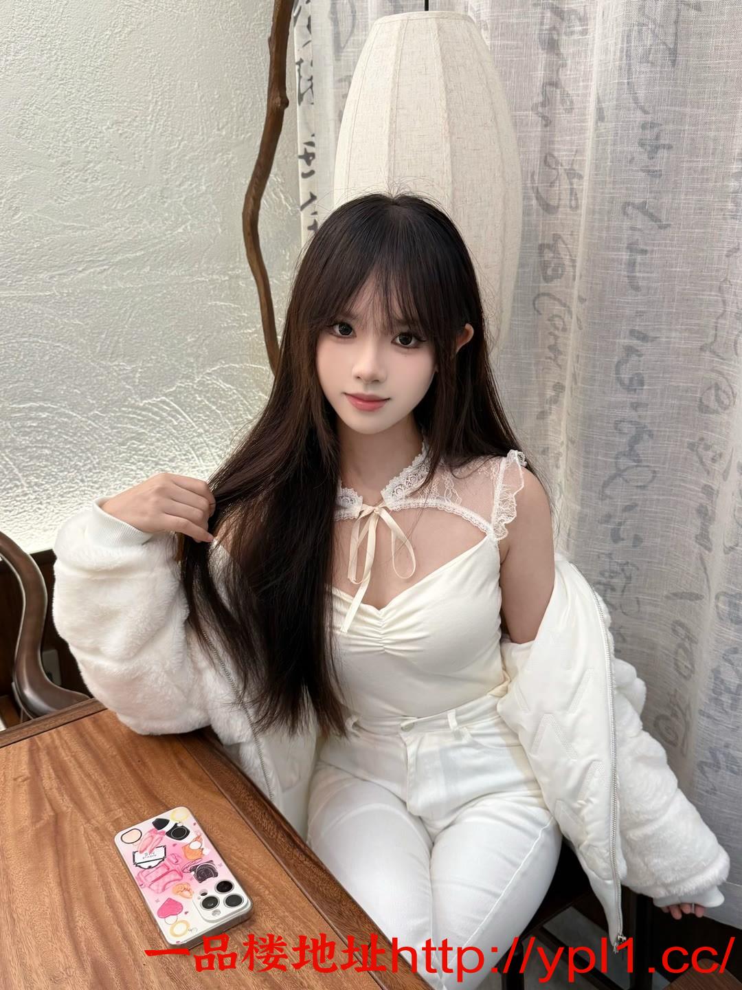 闷骚白虎学生妹（已验真人）