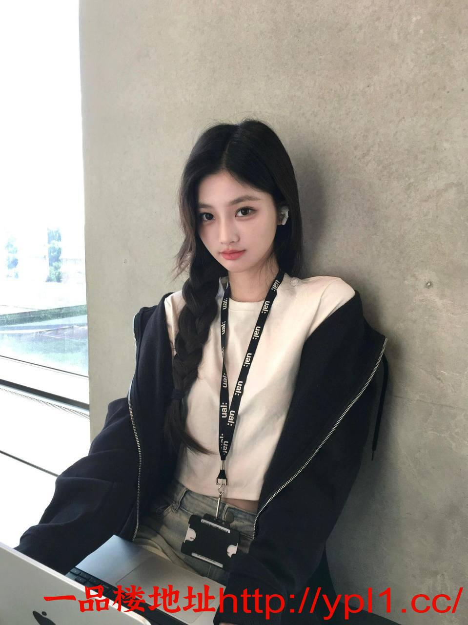 新来兼职妹妹 很紧难进入