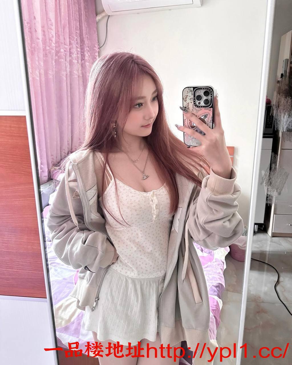 兼职纯欲美眉水润紧致