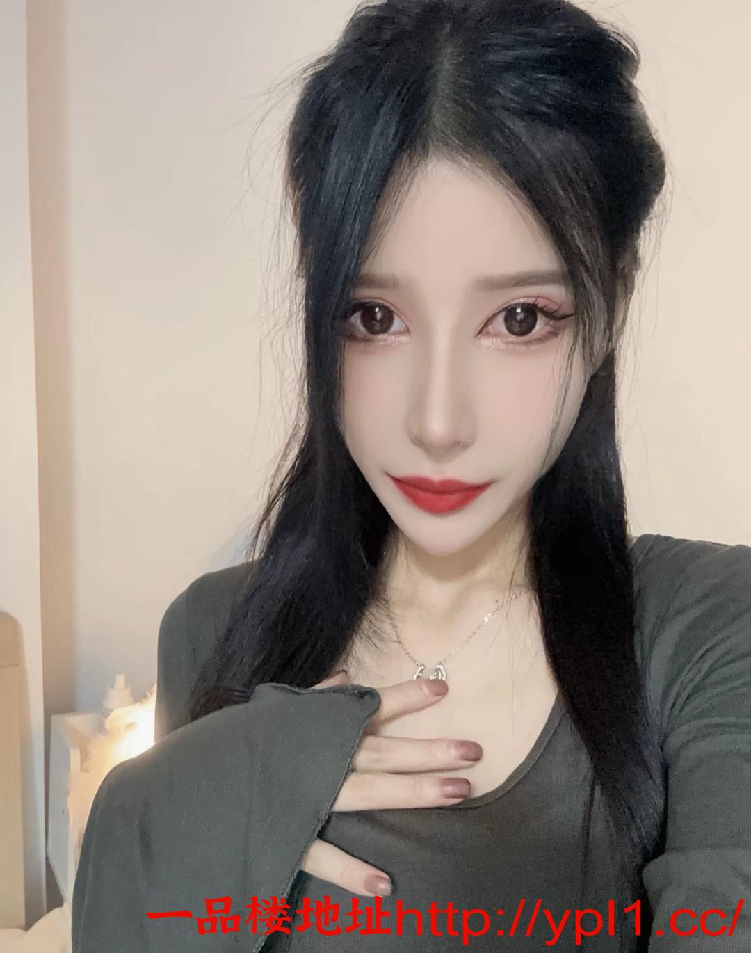 区性感身材真好