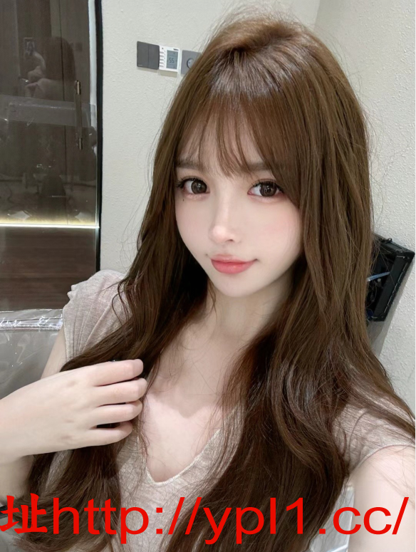 白嫩骚狐狸小舞