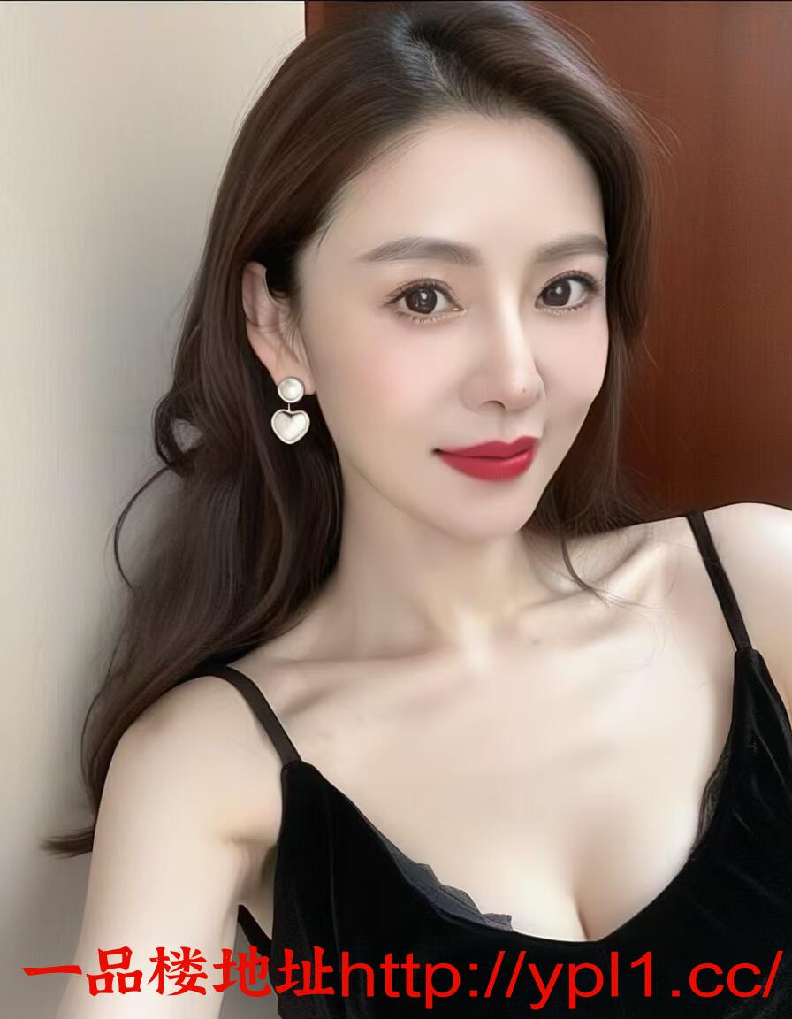 极品骚妹粉嫩逼紧很会夹