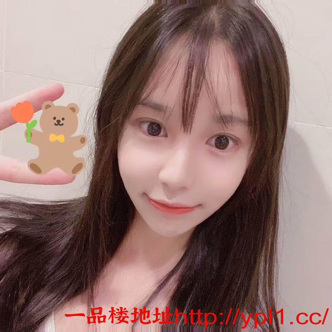 白净粉嫩尤物兼职舞蹈生妹妹