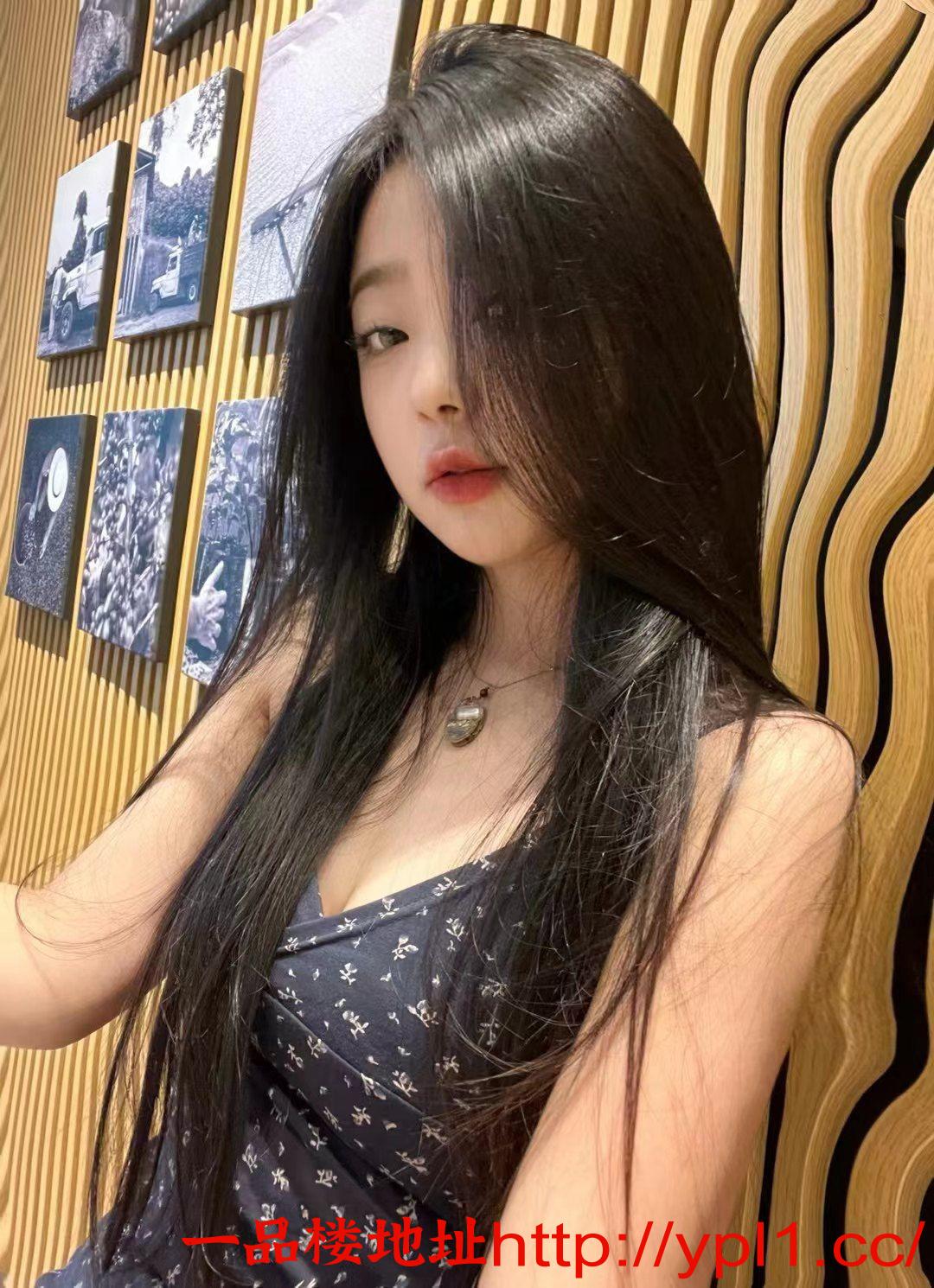 高颜性瘾少女粉嫩紧致水多易高潮易喷