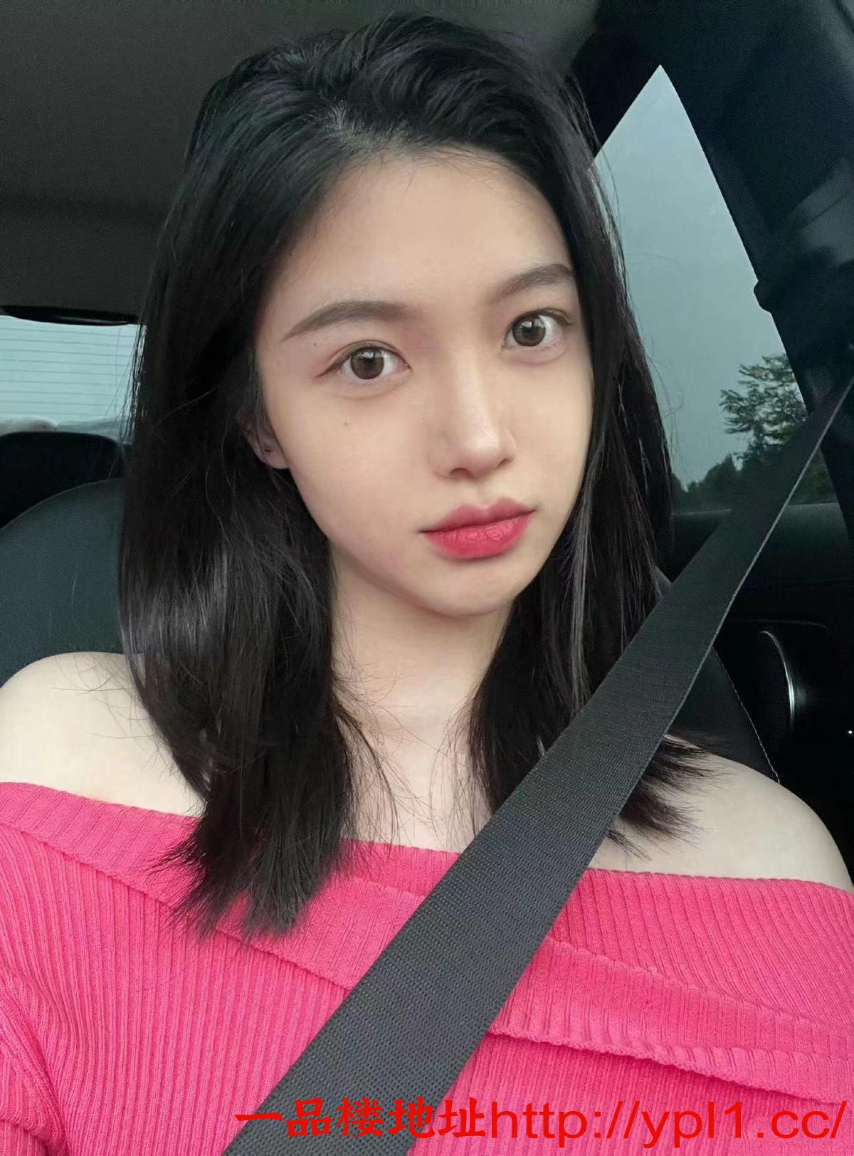 性感个人兼职小姐姐，人美逼紧水多多