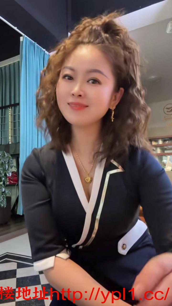 风骚少妇性感妩媚！