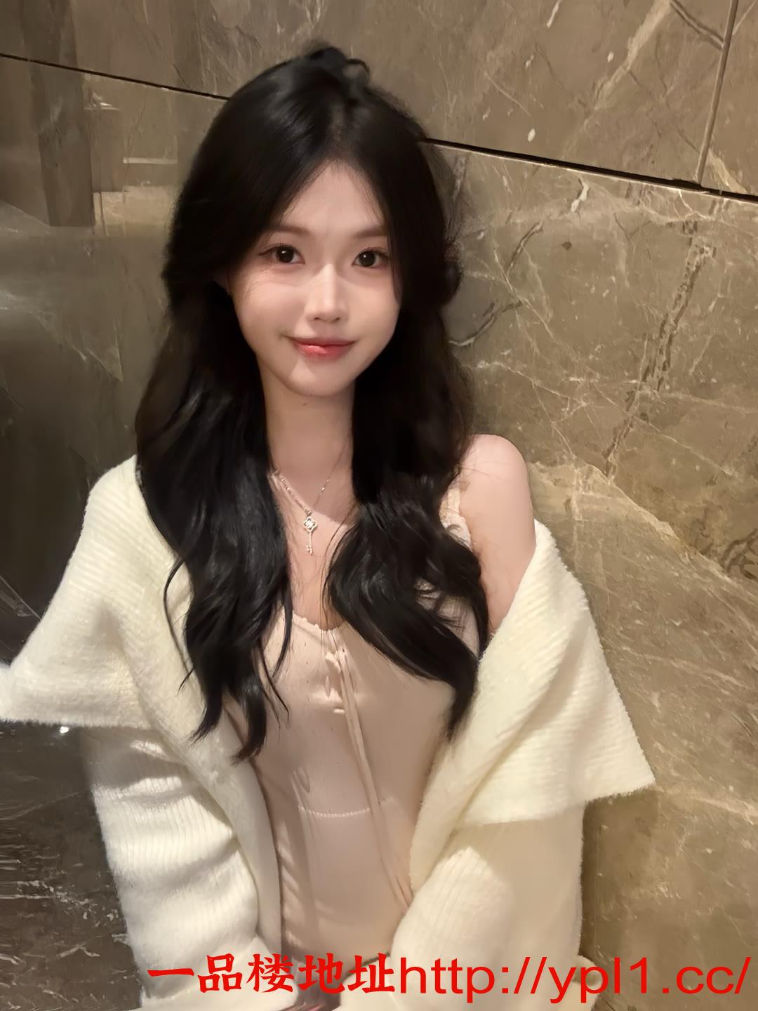 外甜内骚爱吃肉棒的小妹妹也能外出