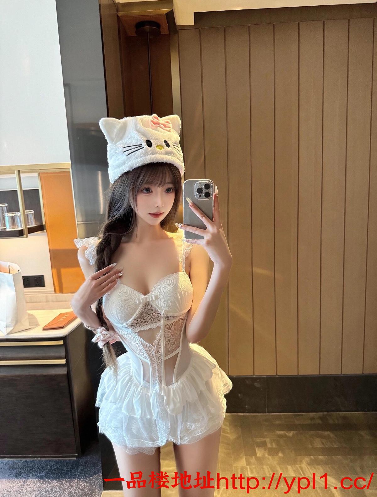 兼职制服御姐前凸后翘会喷水