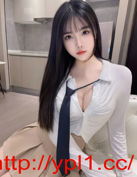 大胸青春白嫩小妹口活无齿感