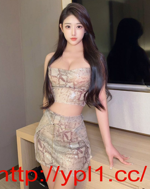 服务系丰韵长腿御姐