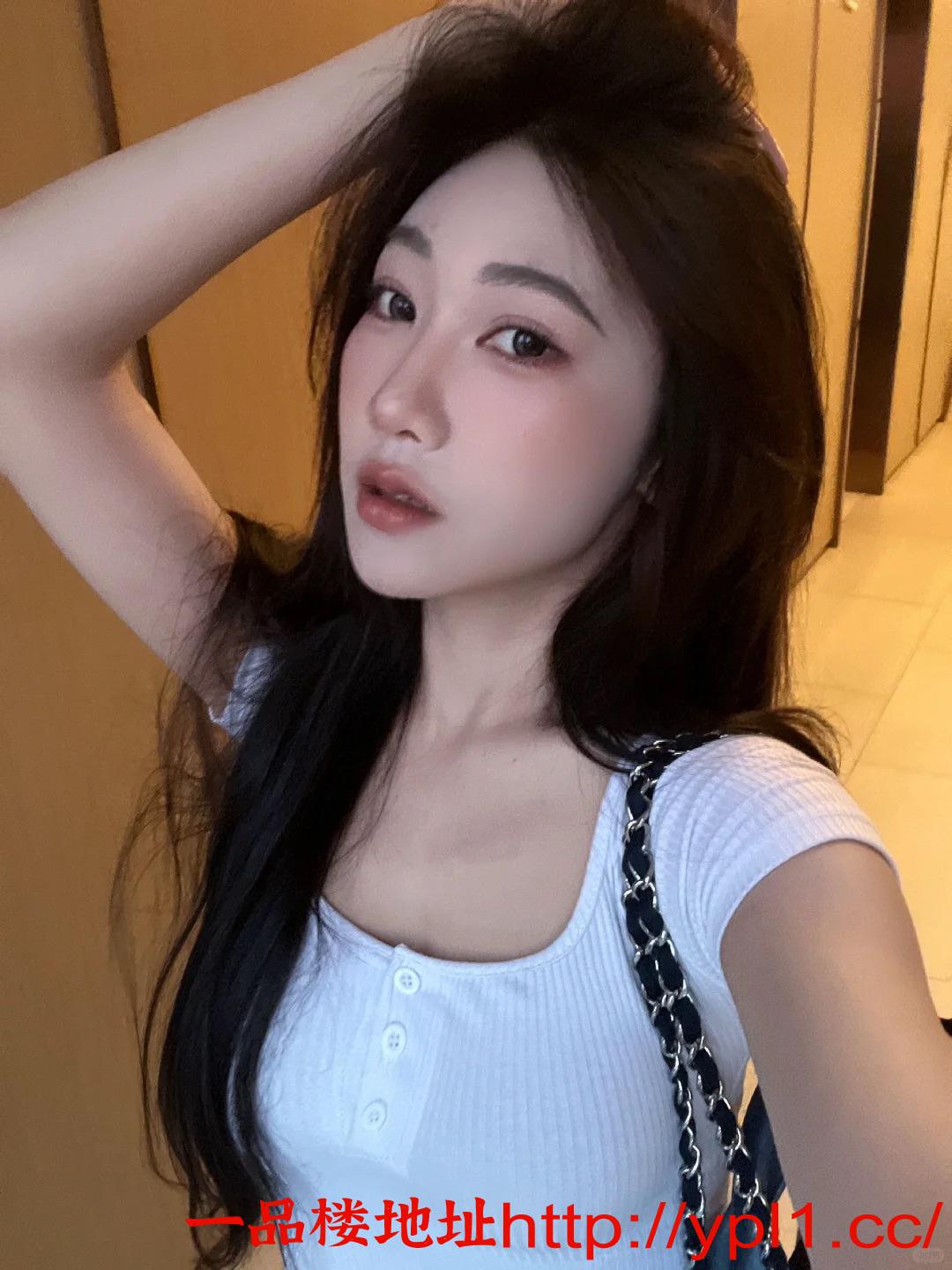 小妹妹刚下海自做自聊