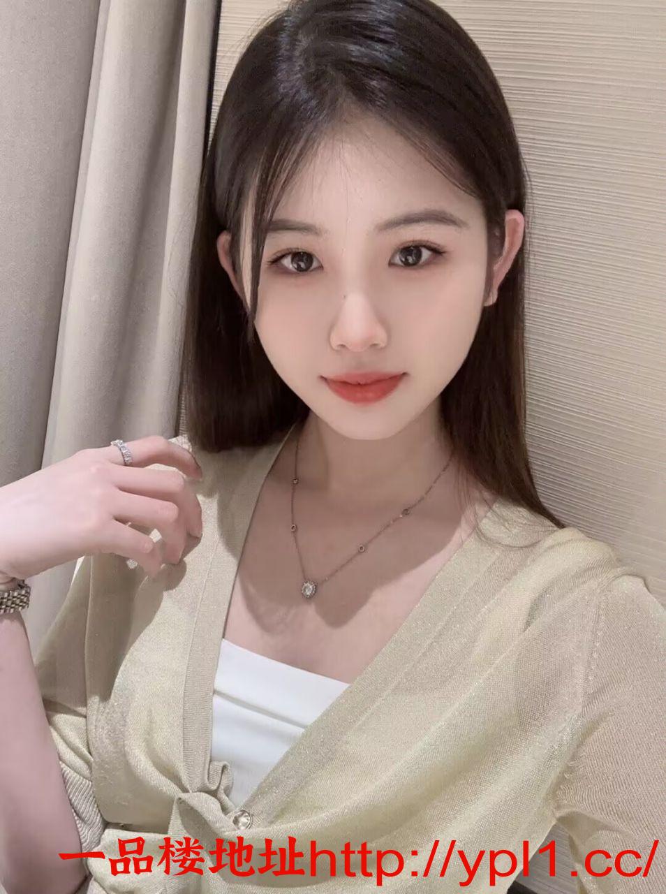 市萧山区白净性感身材小姐姐