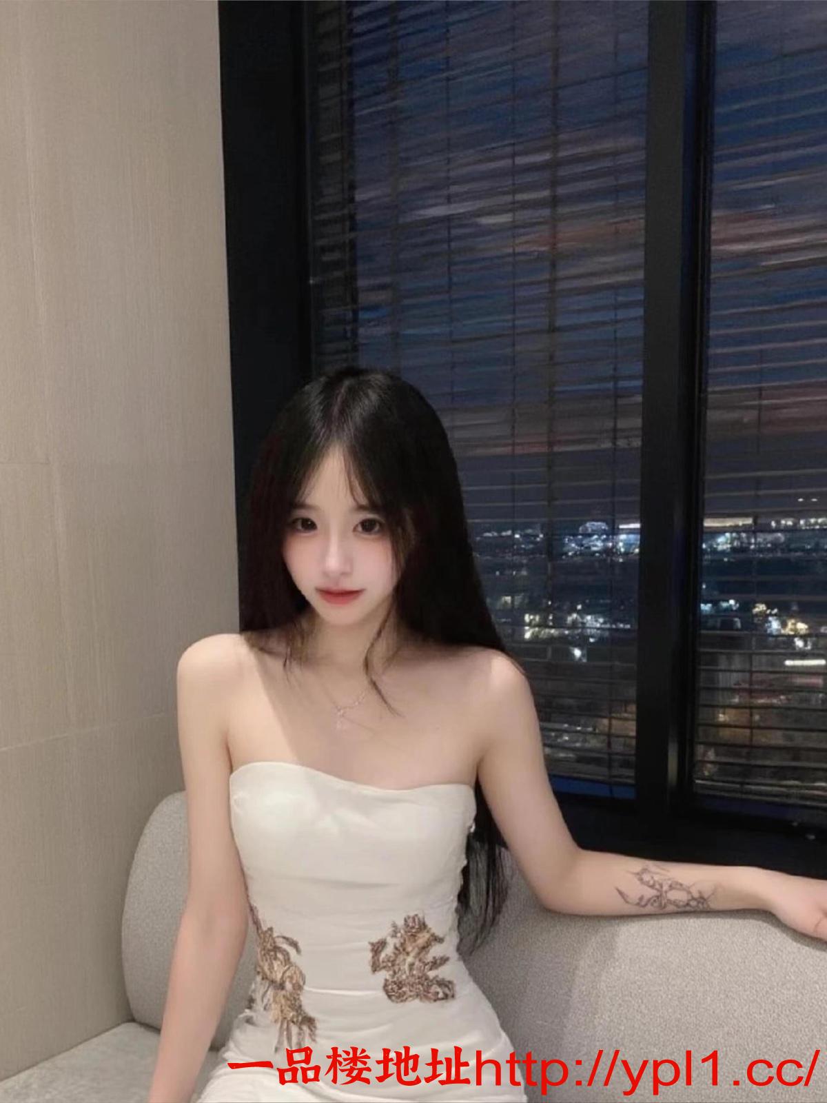 兼职御姐性感诱惑