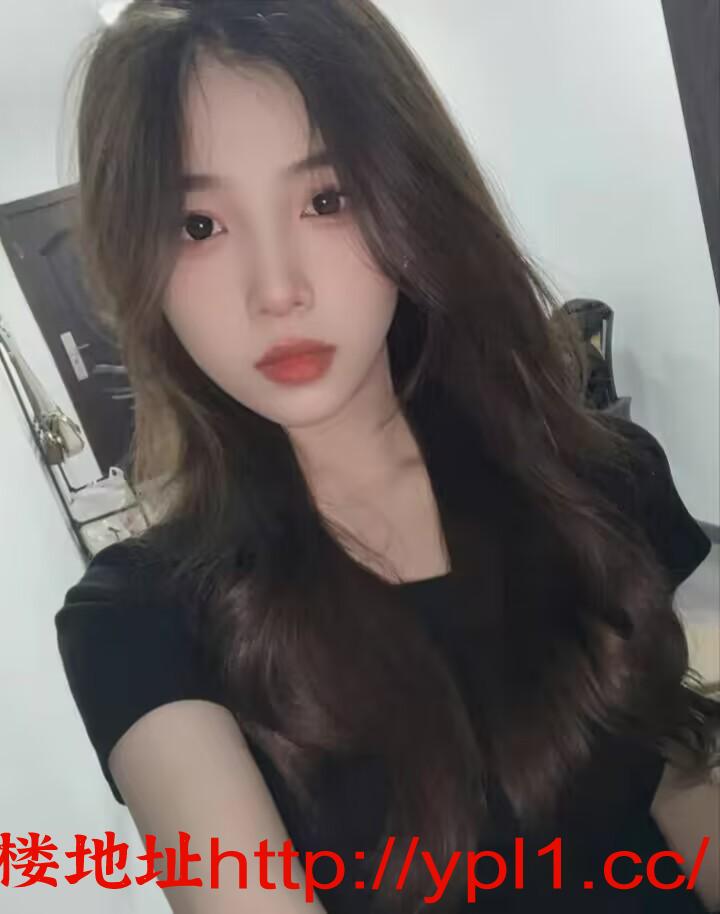 清纯白虎小迷妹骚骚的（已验真人0