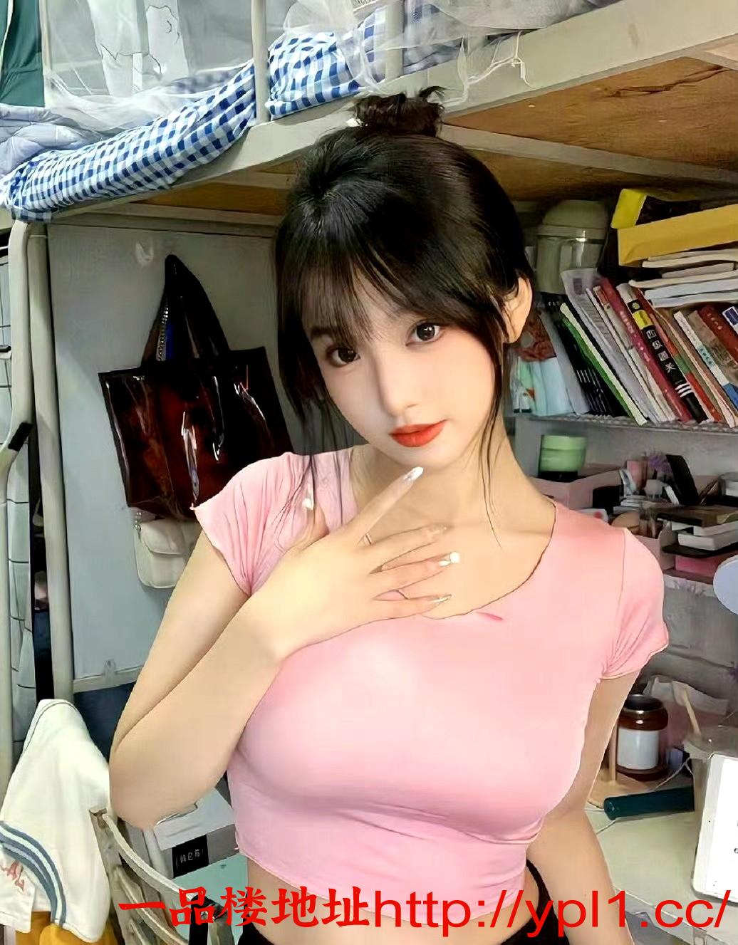 兼职公寓可外出在校大胸嫩妹