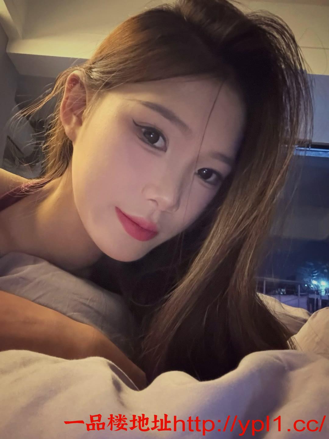 气质还不错的小姐姐