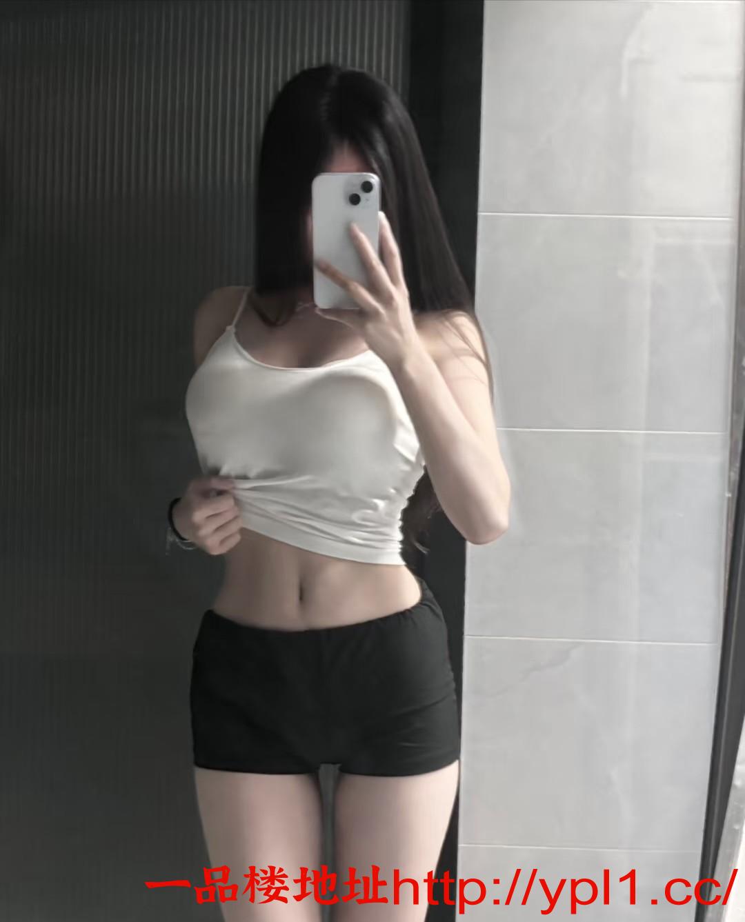 兼职大奶妹妹敏感水多骚气逼人