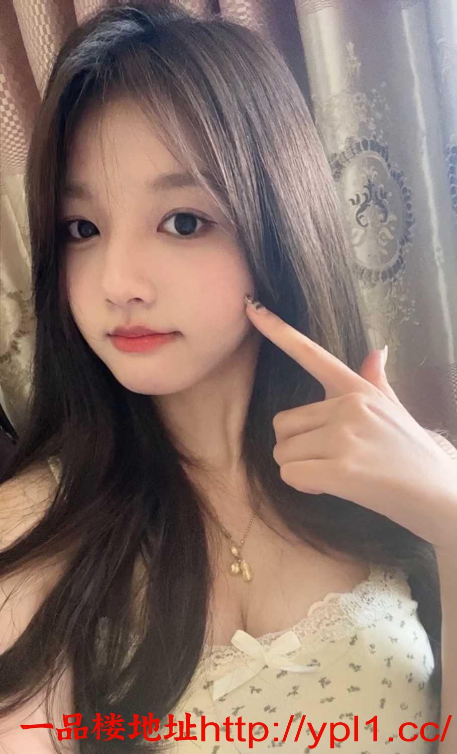 美女后入操起来特别爽