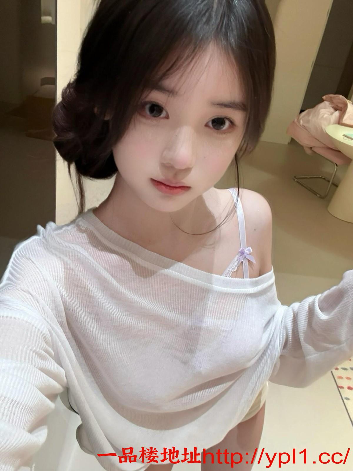 兼职00后穴紧汁多服务好(可外出)