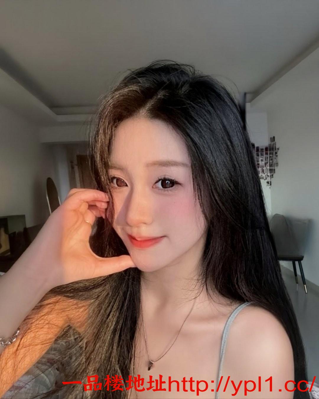 分享大学00后兼职嫩妹 初恋白虎听话乖巧止水饱满会夹会舔体验感拉满(可外出)