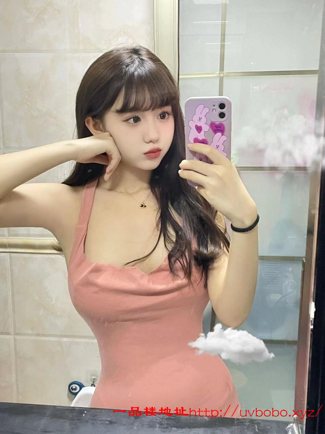 三点粉的小妹水很多