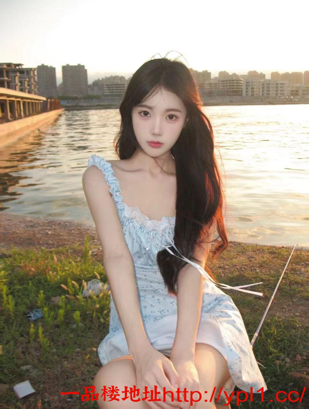 天津市区素颜女孩清纯非常有感觉