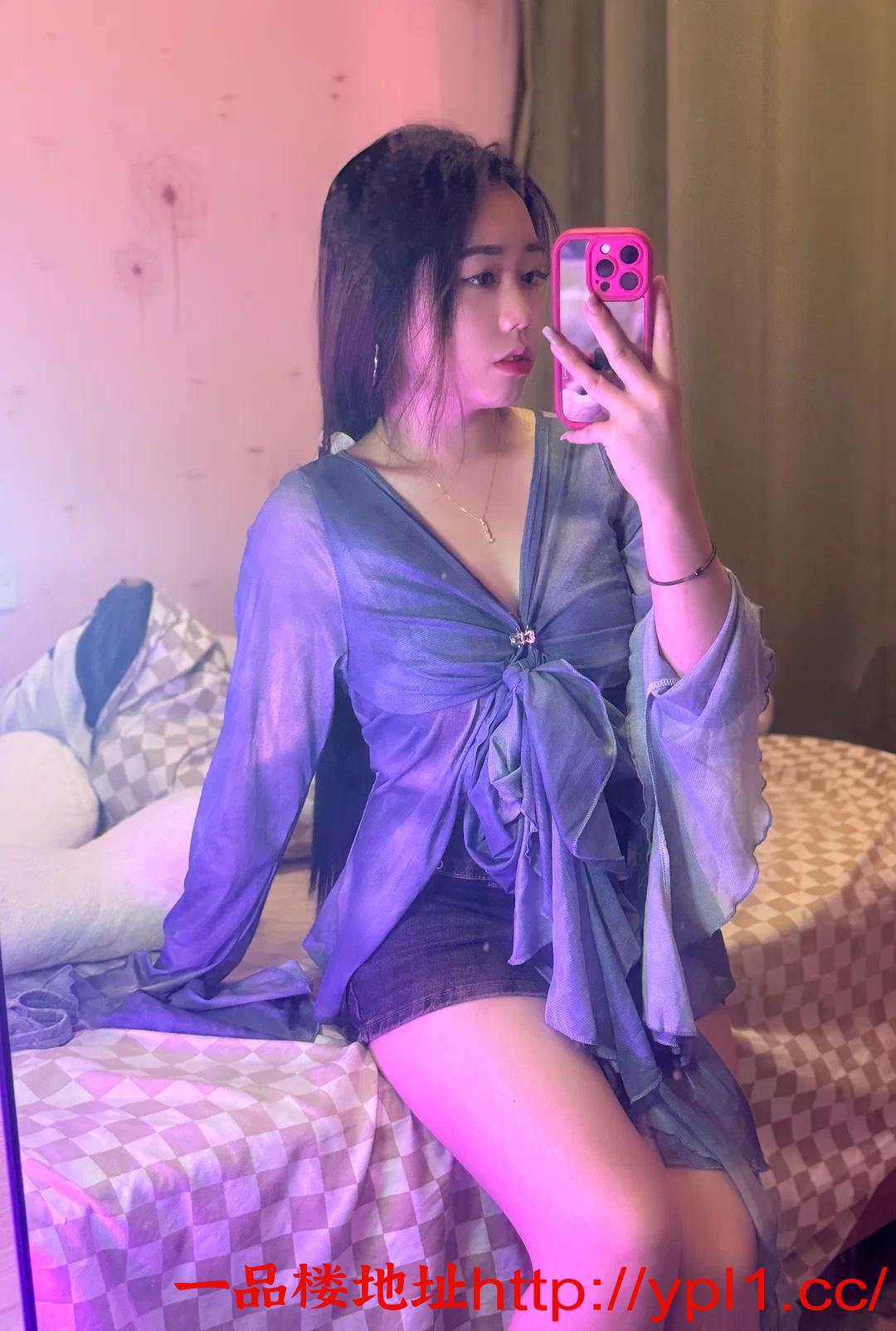 极品水嫩白虎奶子大