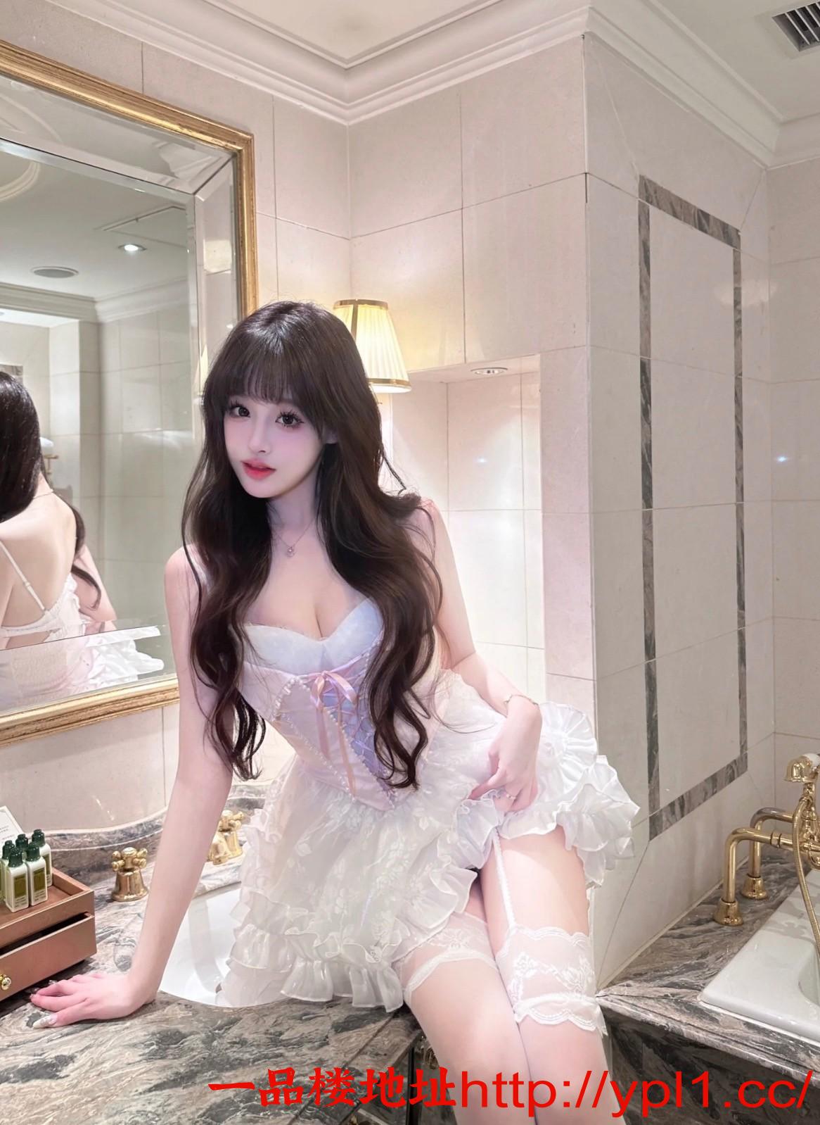 御姐翘臀高跟黑丝诱惑