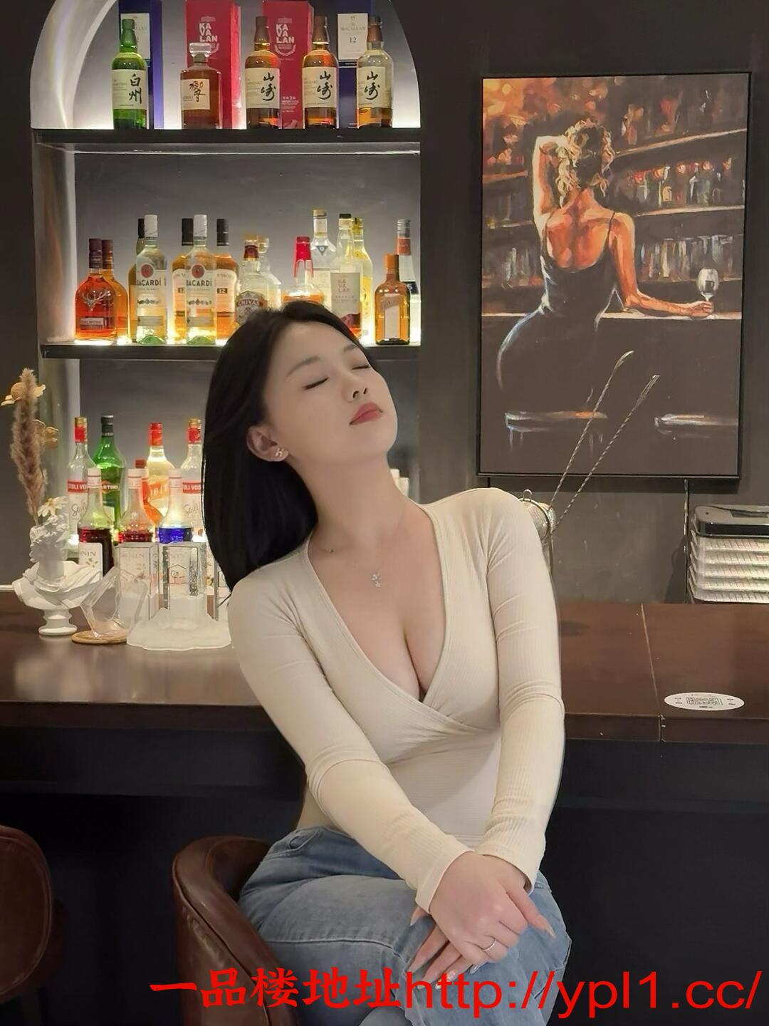 大战三百回合又骚又欲光滑大奶逼紧妹子可上门家教