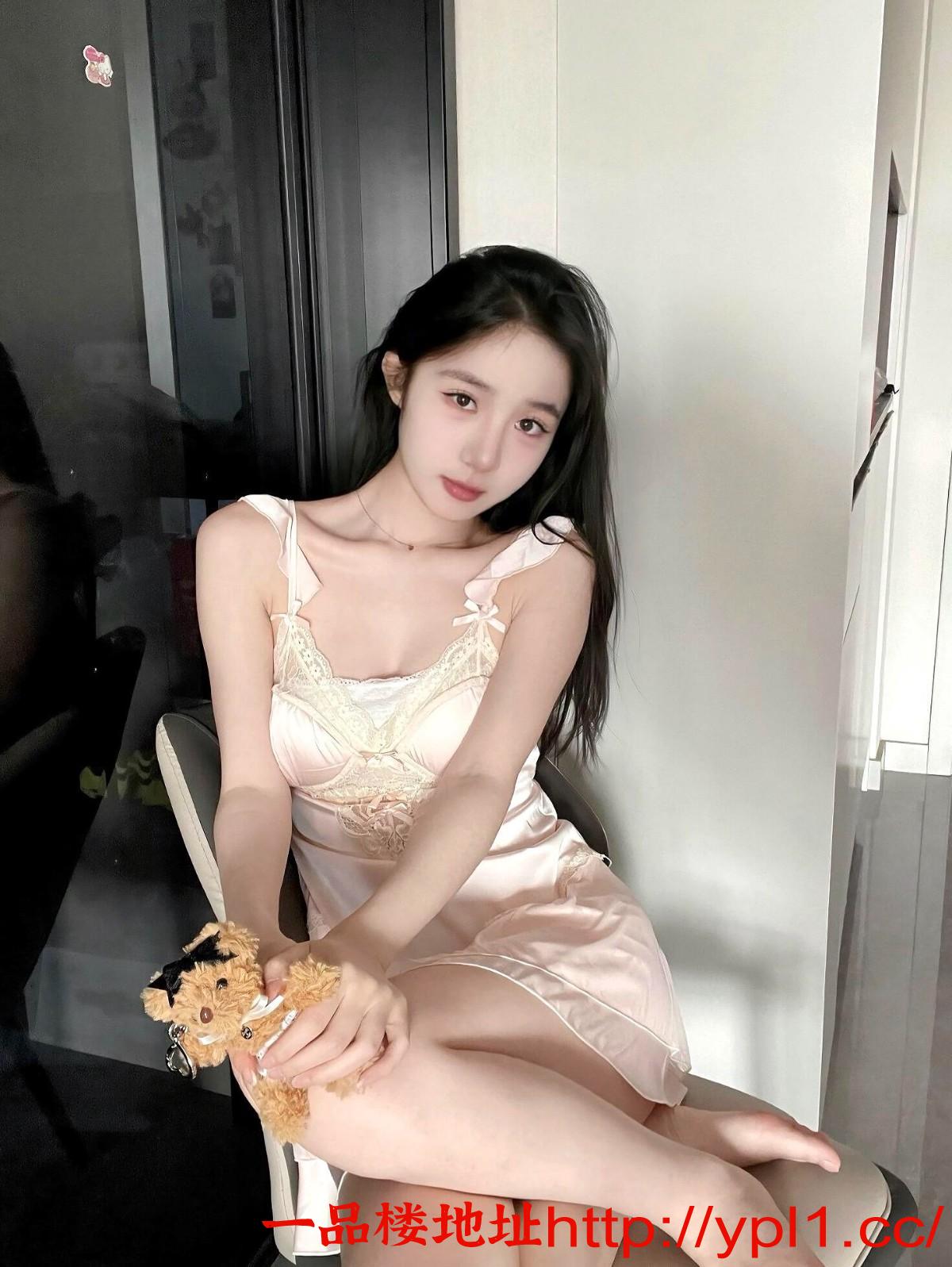 肤白貌美温柔体贴骚货服务很棒