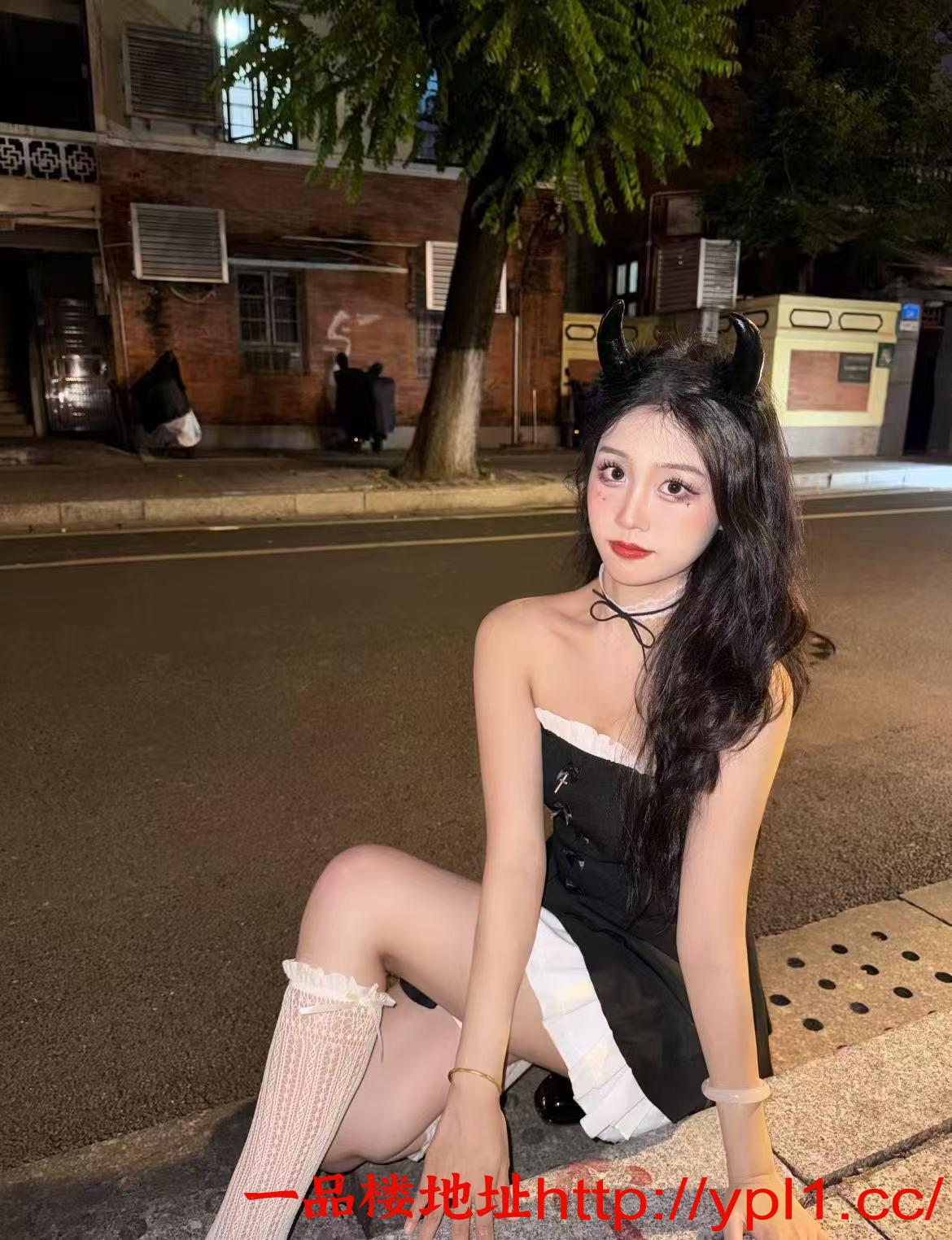 高颜身材苗条口爆顶级一流的嫩妹温柔体贴很开放！（可上门）