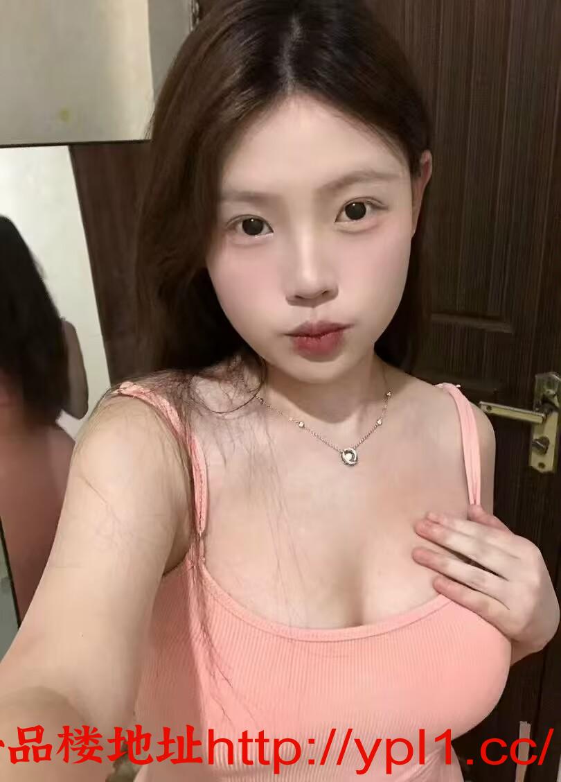 妖揉大屁股长腿姐姐