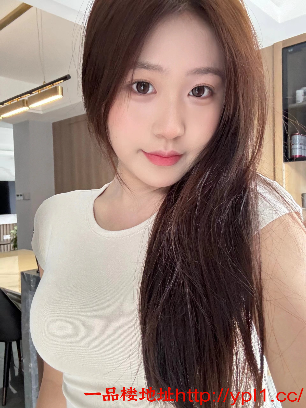 清纯听话00后邻家小妹