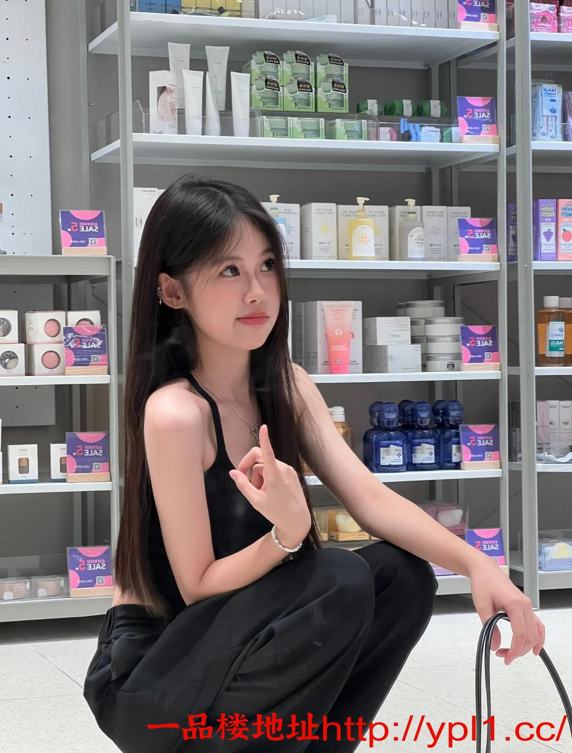 妩媚动人穴小湿润滑腻淫水拉丝