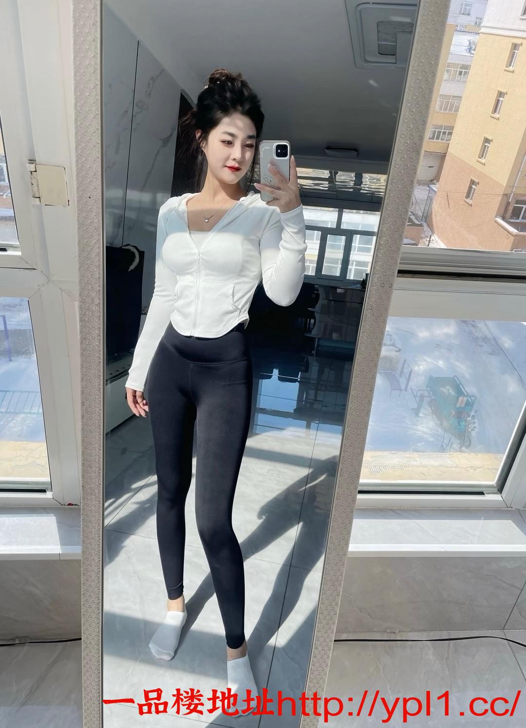 小少妇很会玩 姿势会得特别多 每招都能出其不意