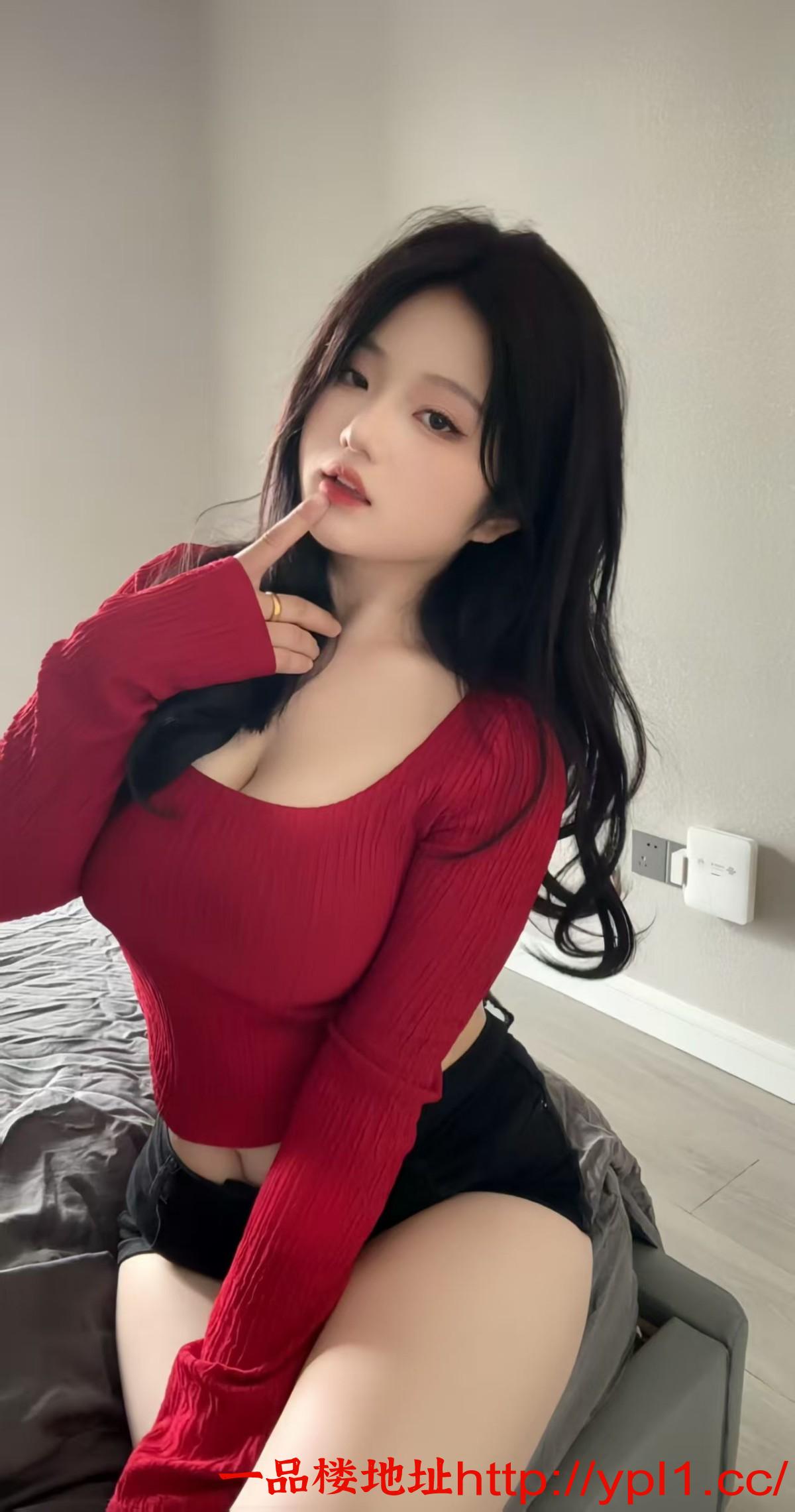 极品小妹前凸后翘服务好